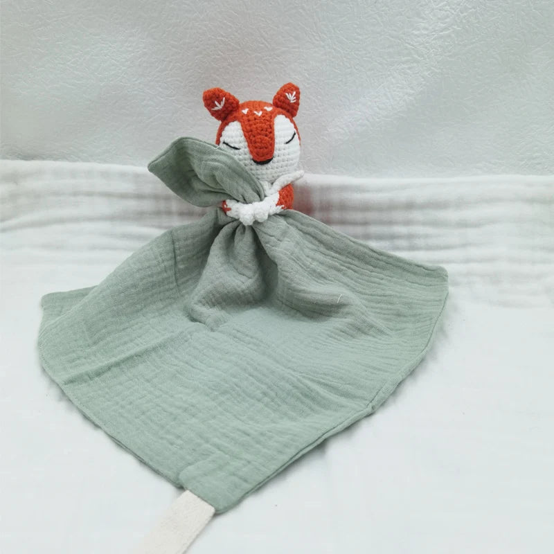 Doudou lange en mousseline & tête crochetée