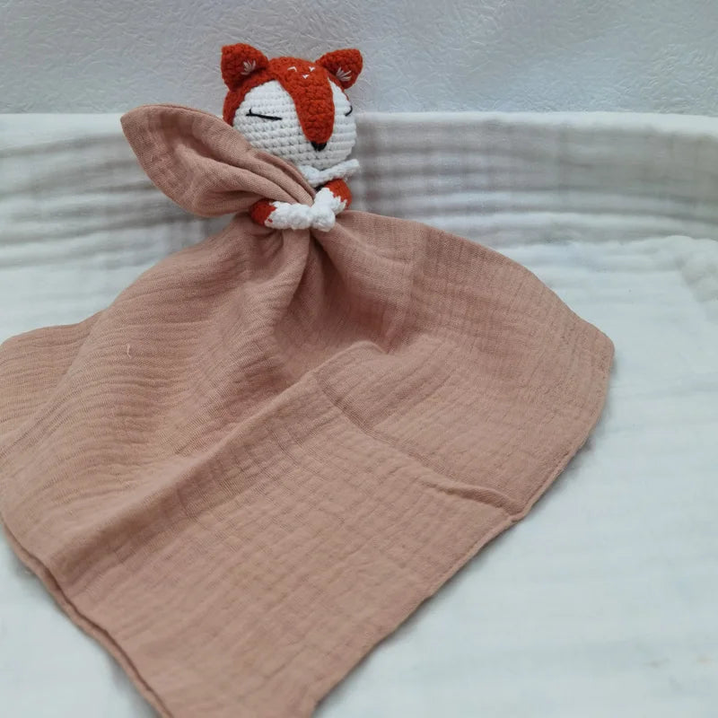 Doudou lange en mousseline & tête crochetée