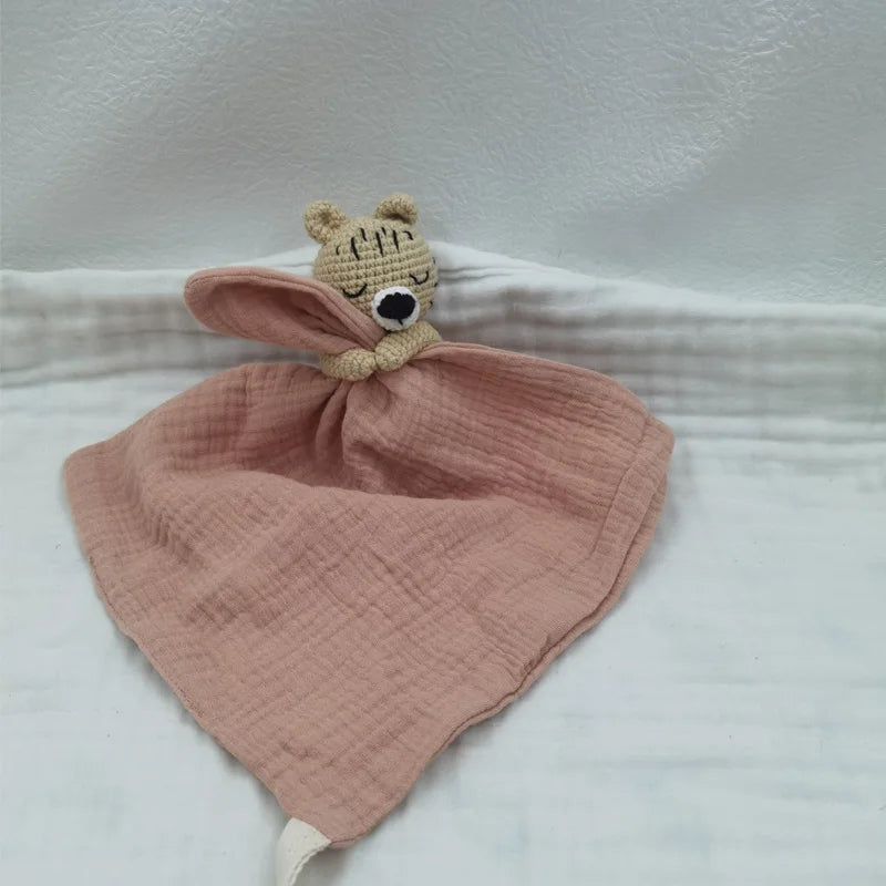 Doudou lange en mousseline & tête crochetée